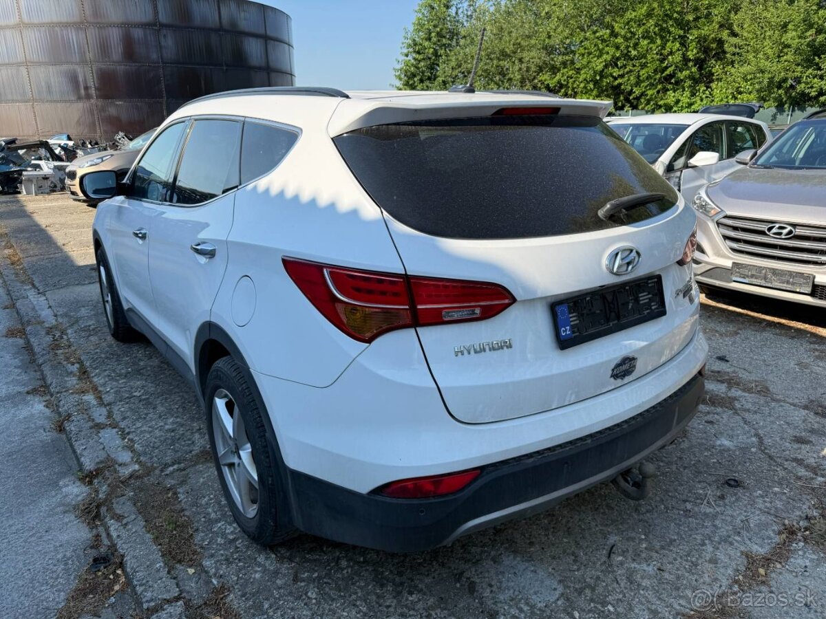 Hyundai Santa Fe 2.2 CRDI , 2012 až 2018 - 4