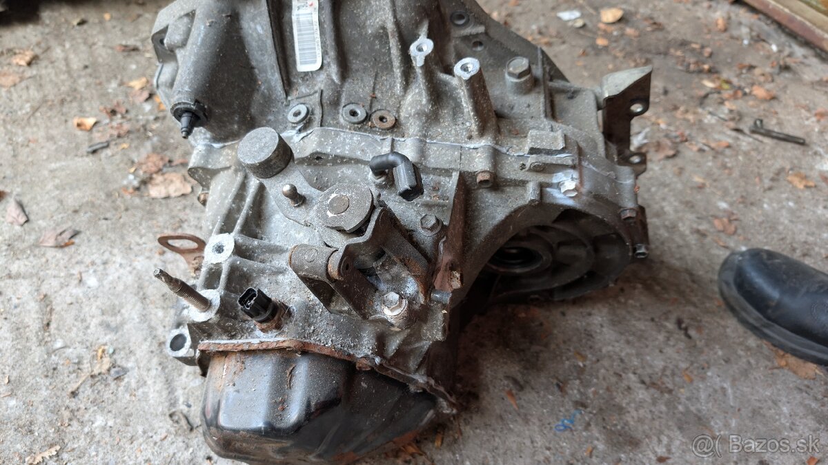 Predám prevodovku suzuki sx4 1,6 benzin - 4