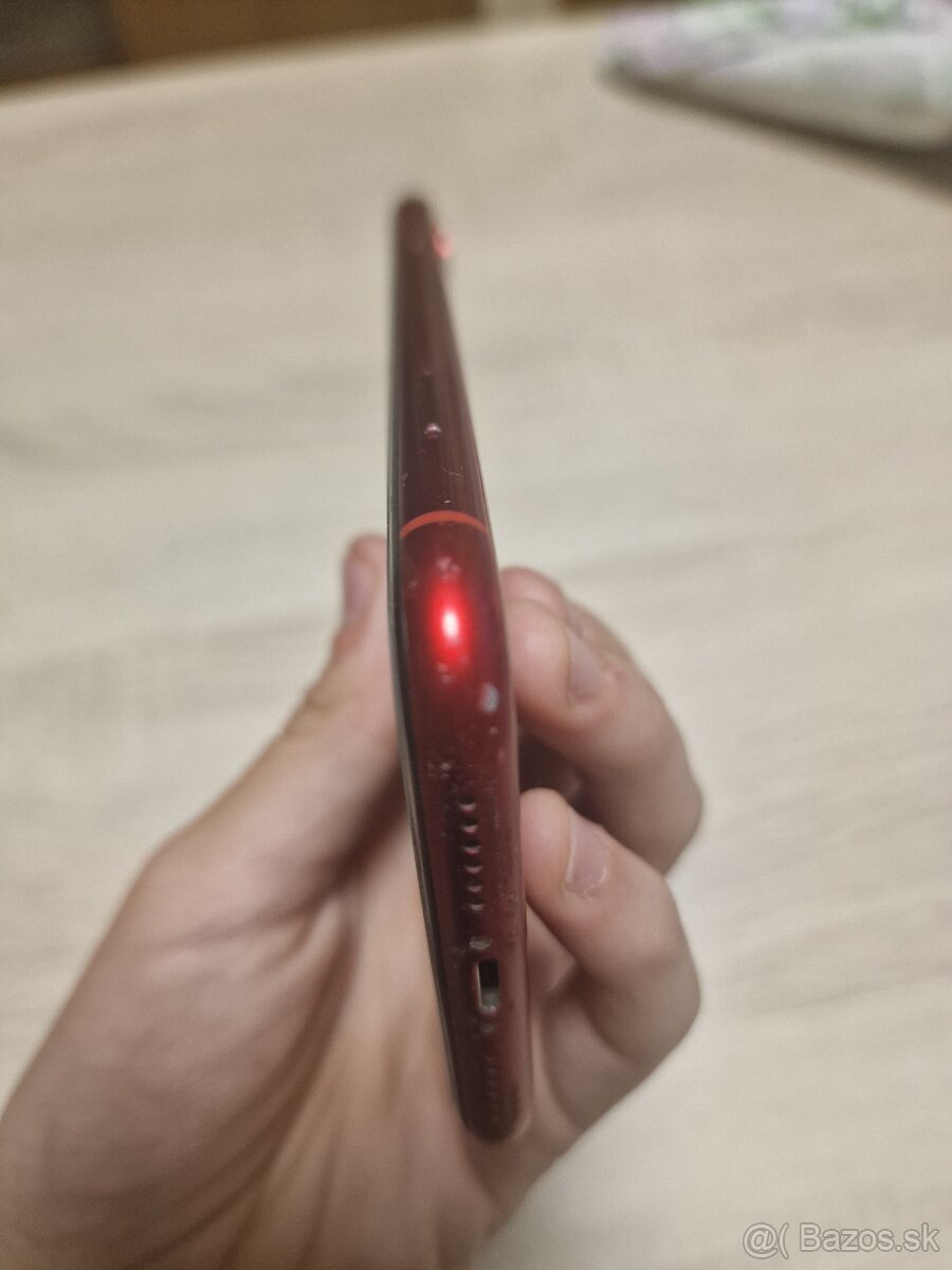 Vymenim/predam Apple IPhone Xr - 4