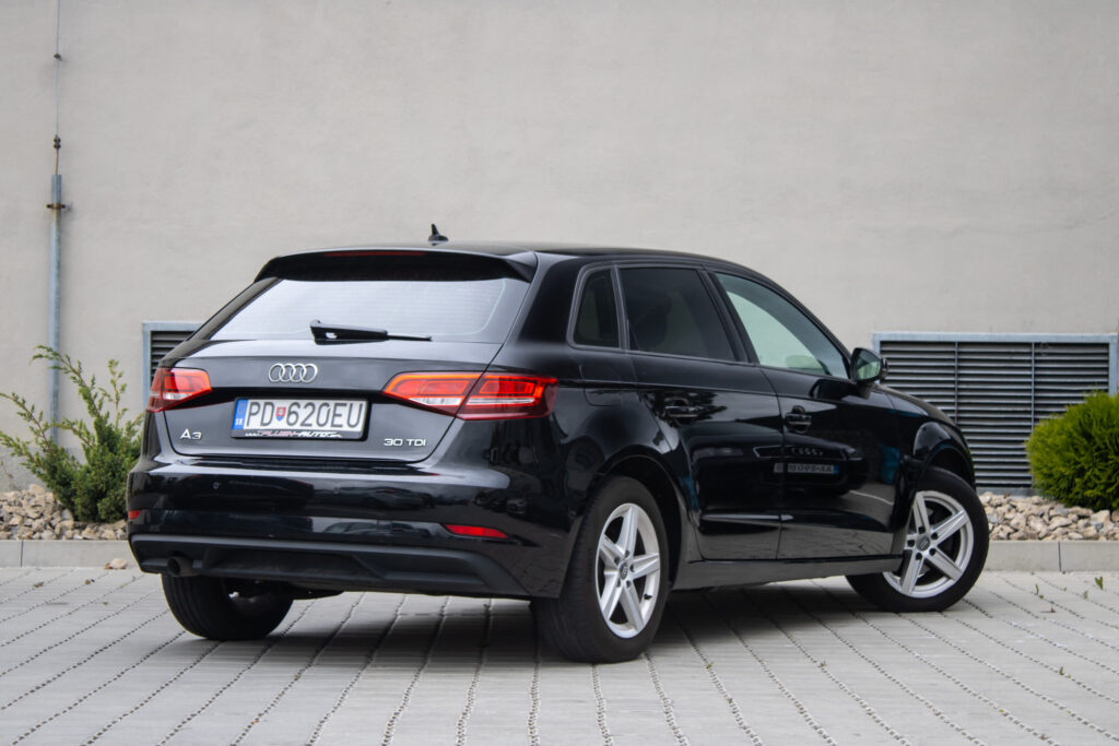 Audi A3 30 1.6 TDI automat - 4