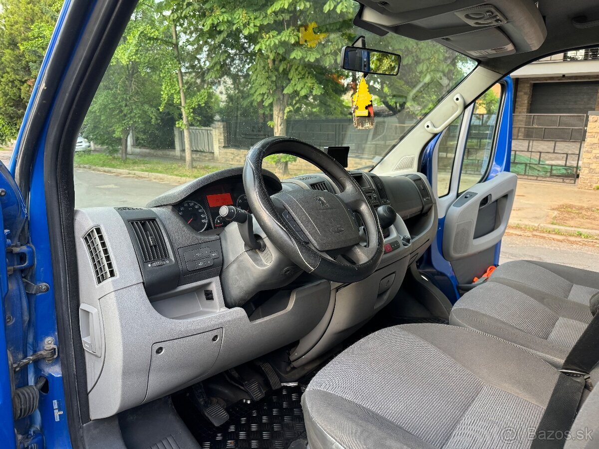 Peugeot Boxer 88 kW - 6 miestny - 4