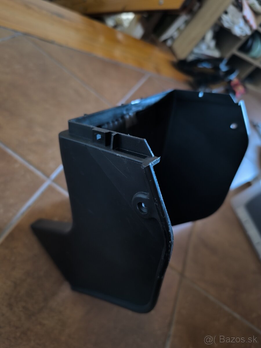 Kryt-panel pod radio skoda - 4