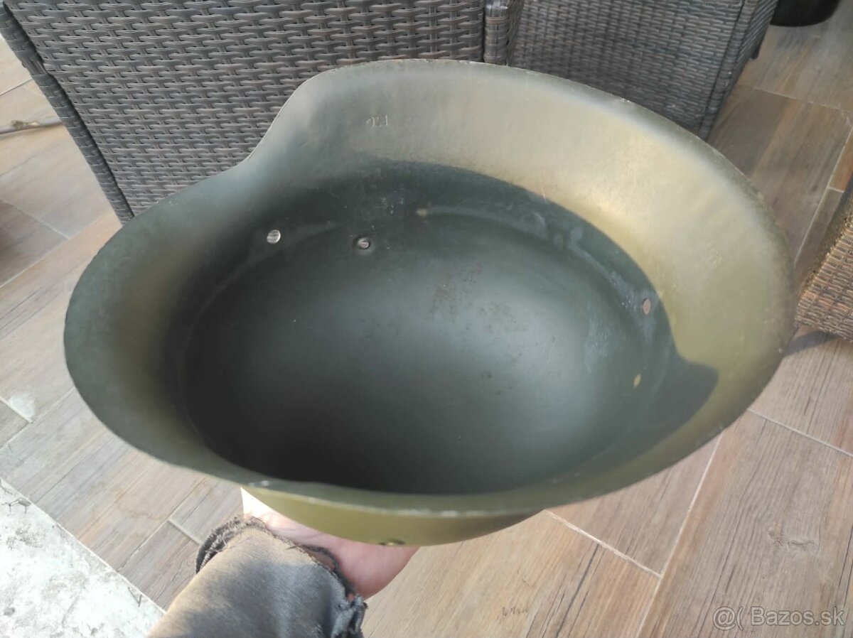 nemecka prilba M42 - 4