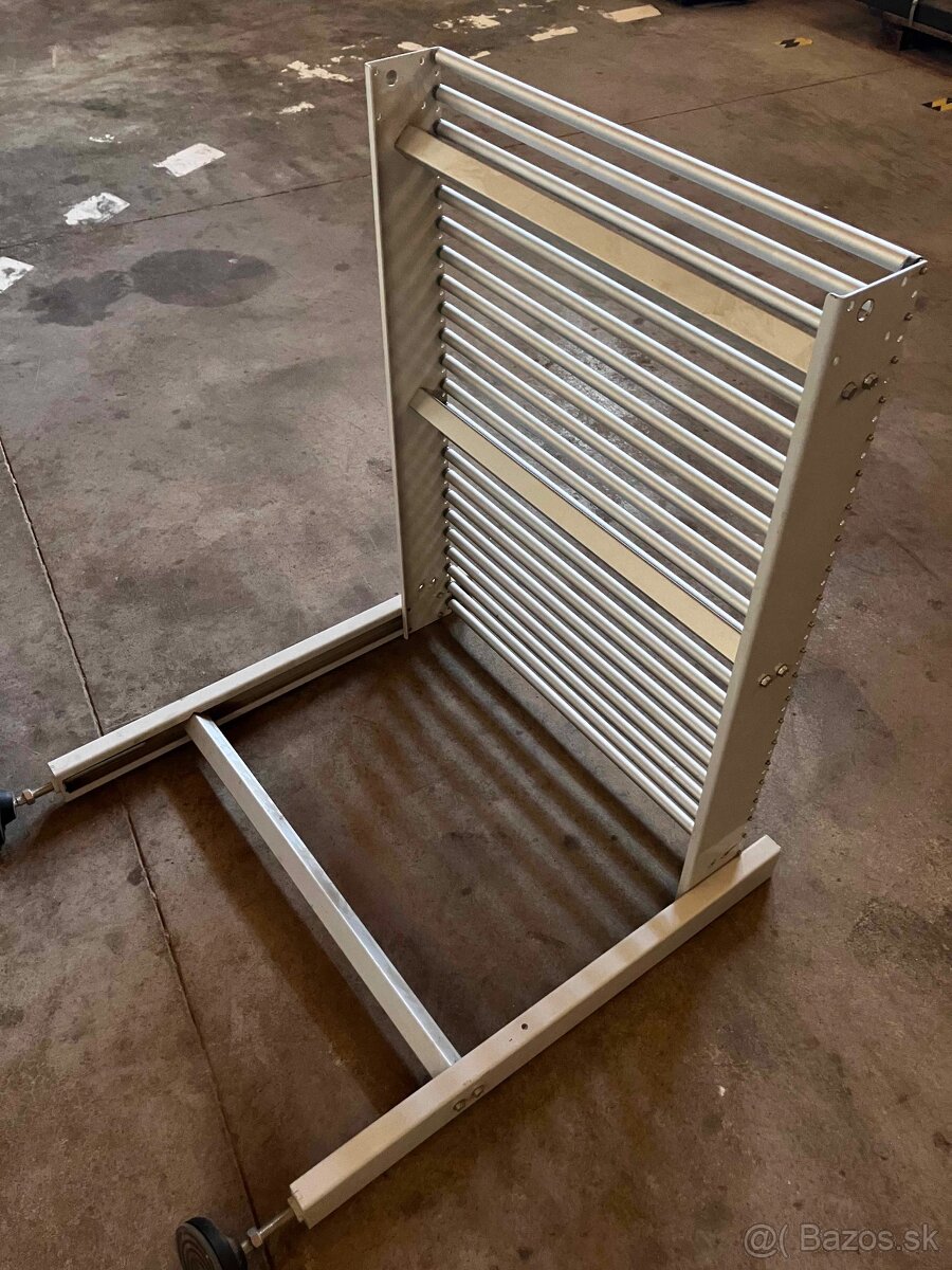 Zmršťovací baliaci stroj SMIPACK - 4