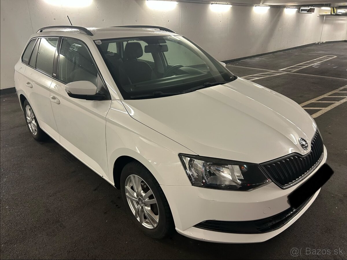 Skoda Fabia 1.0 JOY Kombi - 4