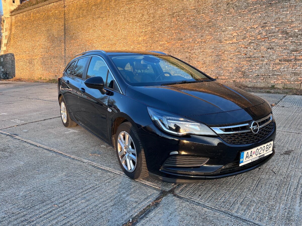 Opel Astra Sports Tourer 1.6 CDTI Business - 4