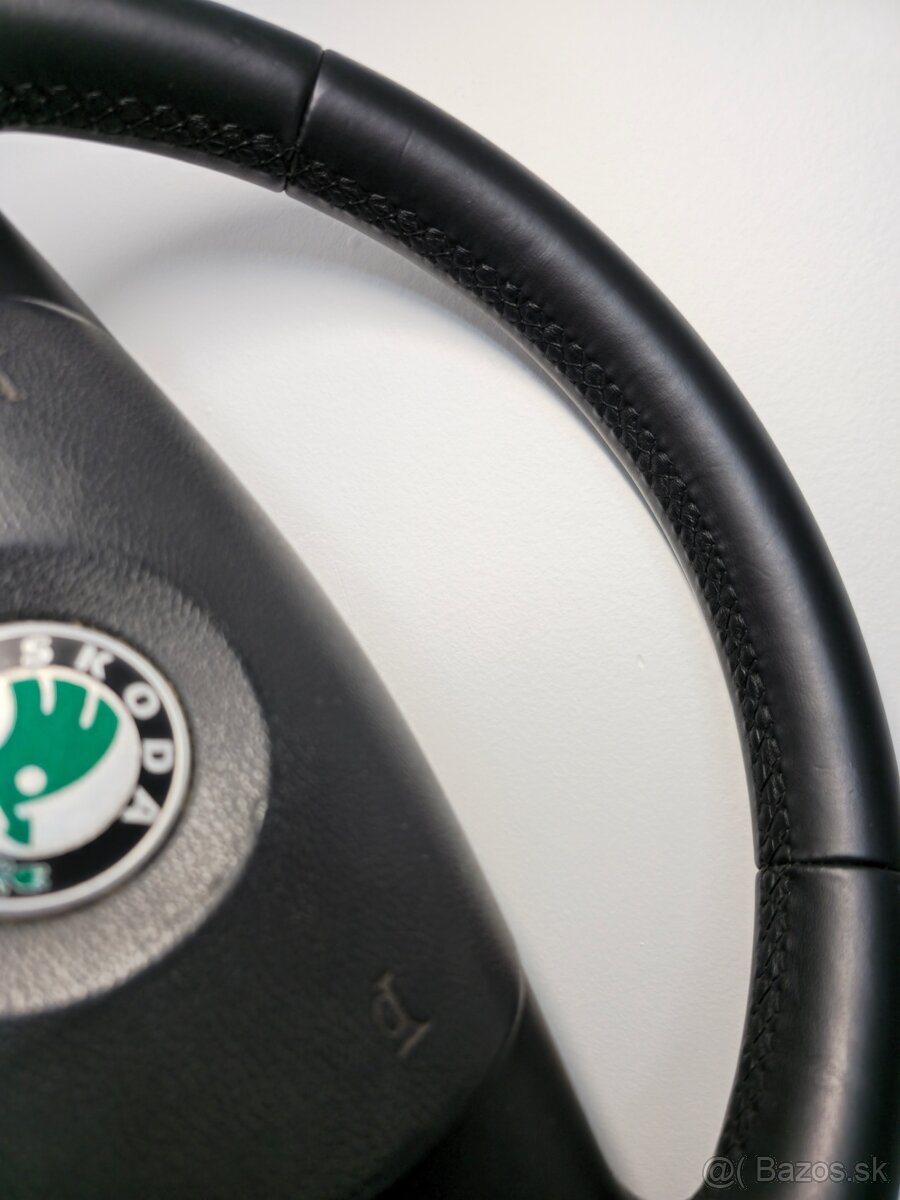 ŠKODA kožený volant octavia fabia superb - 4
