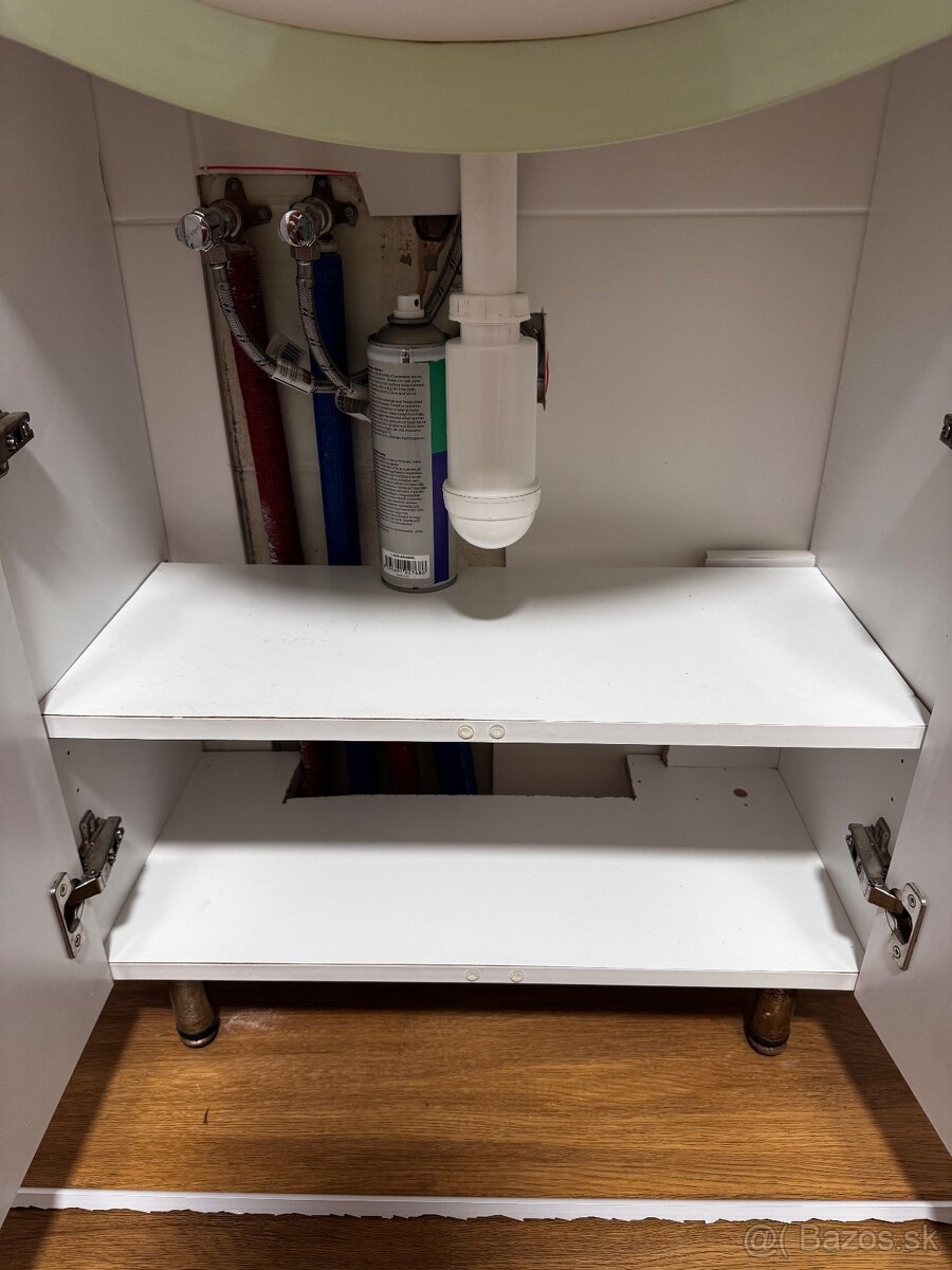 SKRINKA s UMYVADLOM - 4