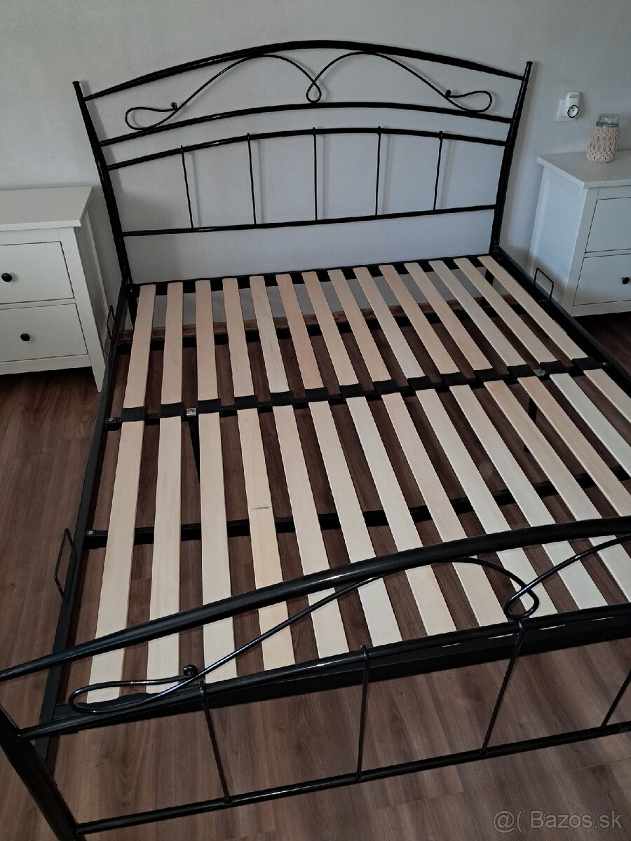 Manželská kovova postel - 4