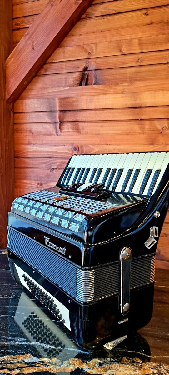 Akordeón Parrot - 4