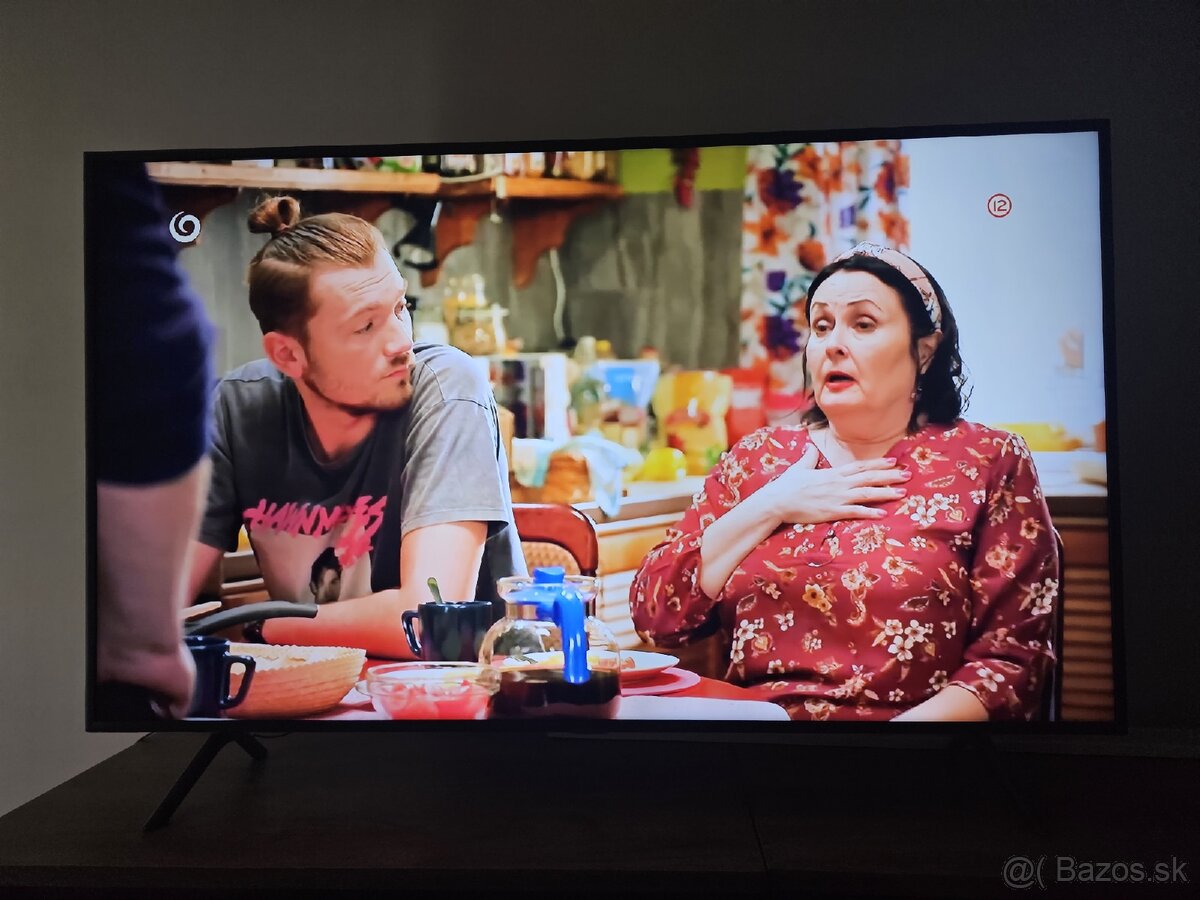 Samsung 58 smart TV - 4