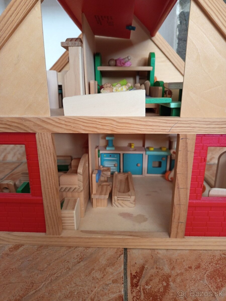 Drevený domček so zariadením - 4