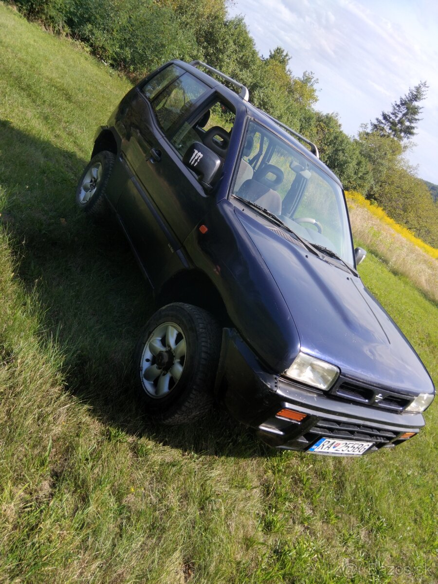 NISSAN TERRANO 2.7TDI 74kw Nova STK a EK do 5/2027