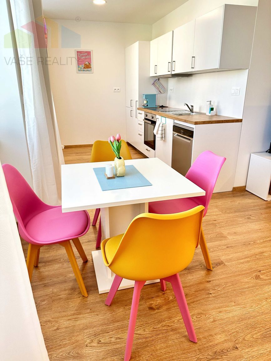 Krásny 2izbový byt Bezručova (Sitka) Trenčín - 4