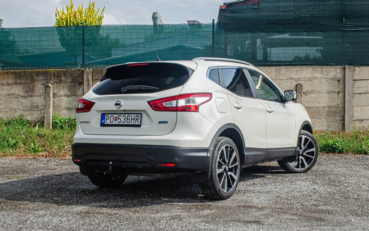 Nissan Qashqai 1.5 dCi Tekna - 4