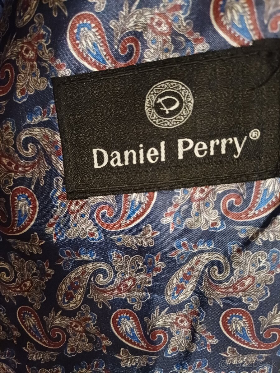 Pánsky tmavomodrý spoločenský oblek - 4