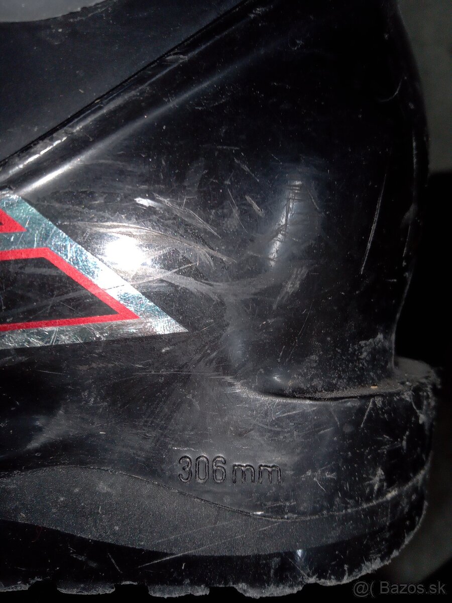 Lyže a lyžiarky - 4