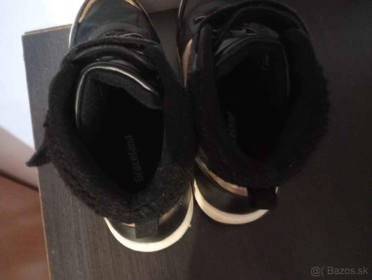 Predám zateplené topánky - 4