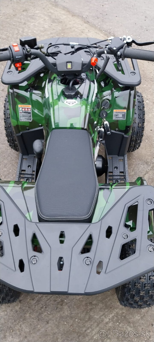 Štvorkolka Explorer 110CC automat 7col DO - 4
