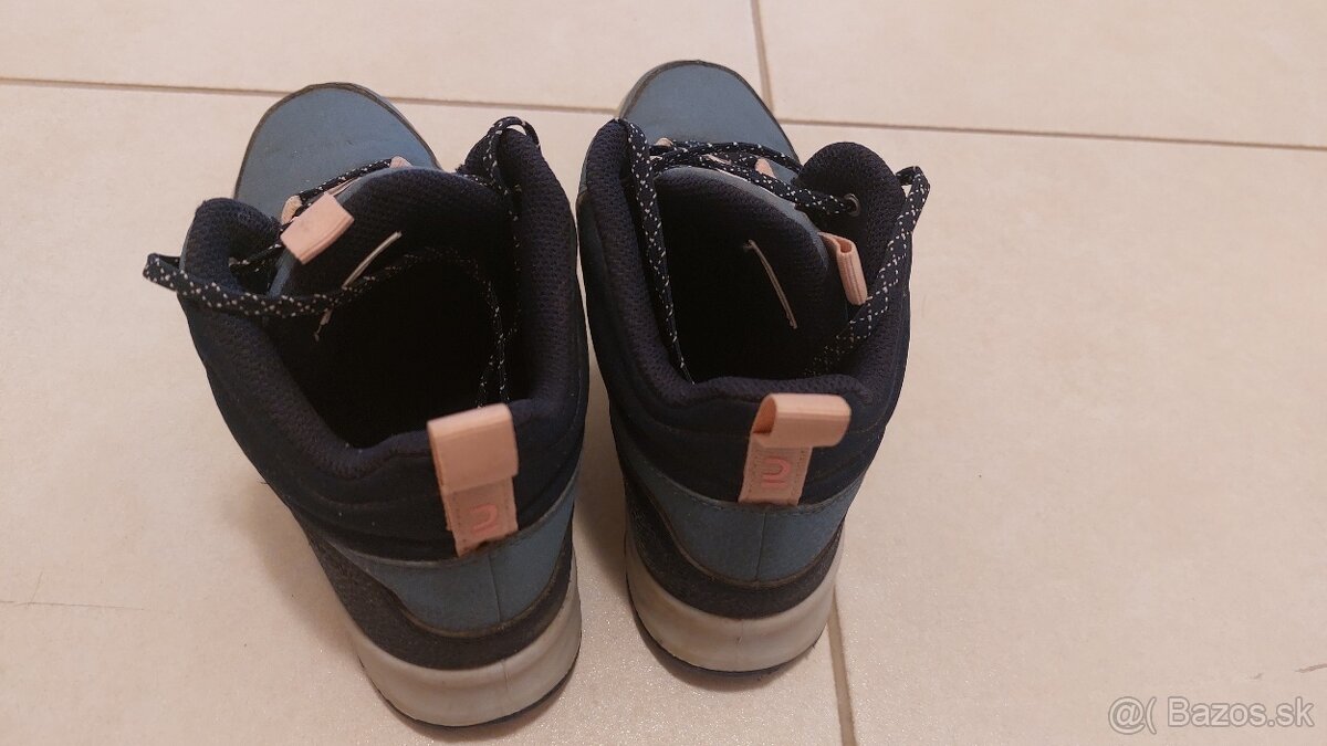 Predam turisticke topanky v.37 - 4