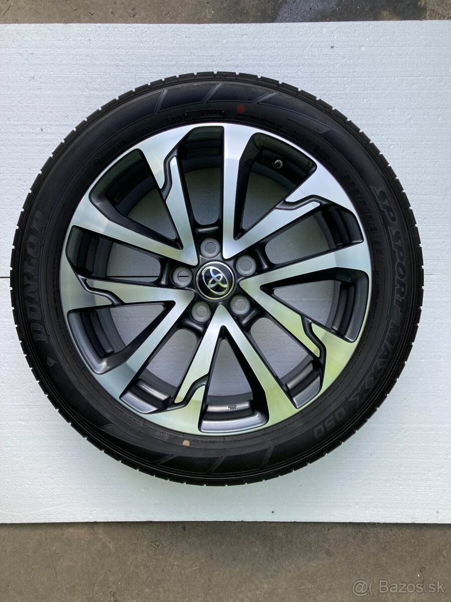 Toyota Corolla Cross R18 originál + Dunlop Sport Maxx 225/50 - 4