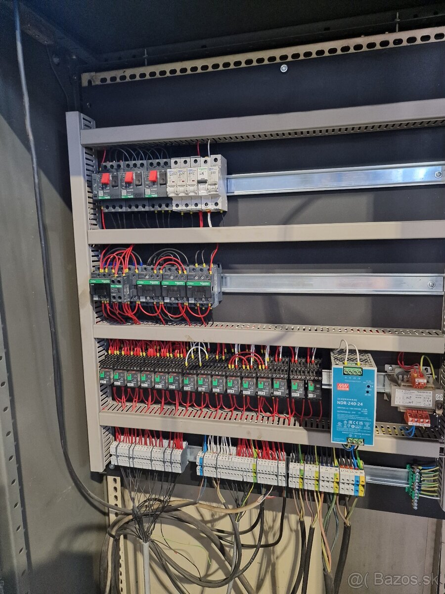 Freza konzolova / univerzálna kovoobrábacia - 4