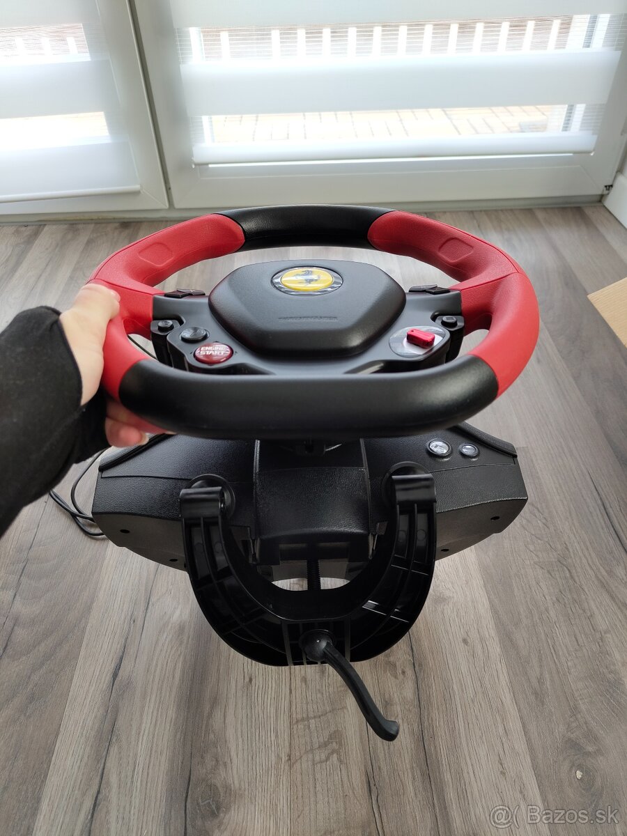 Ferrari 458 Spider volant s pedálmi - 4