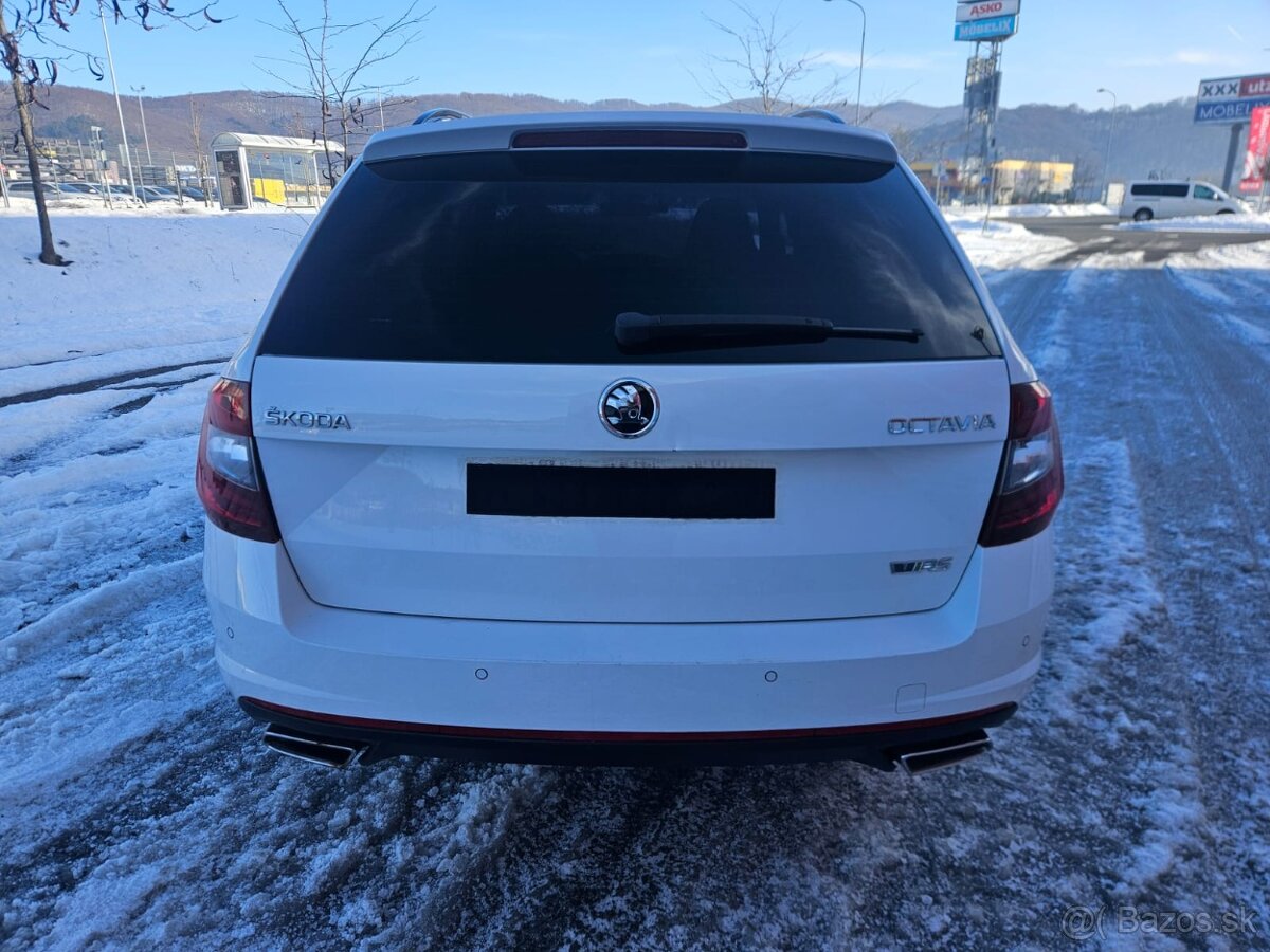 Škoda Octavia Combi 2.0 TDI RS - 4