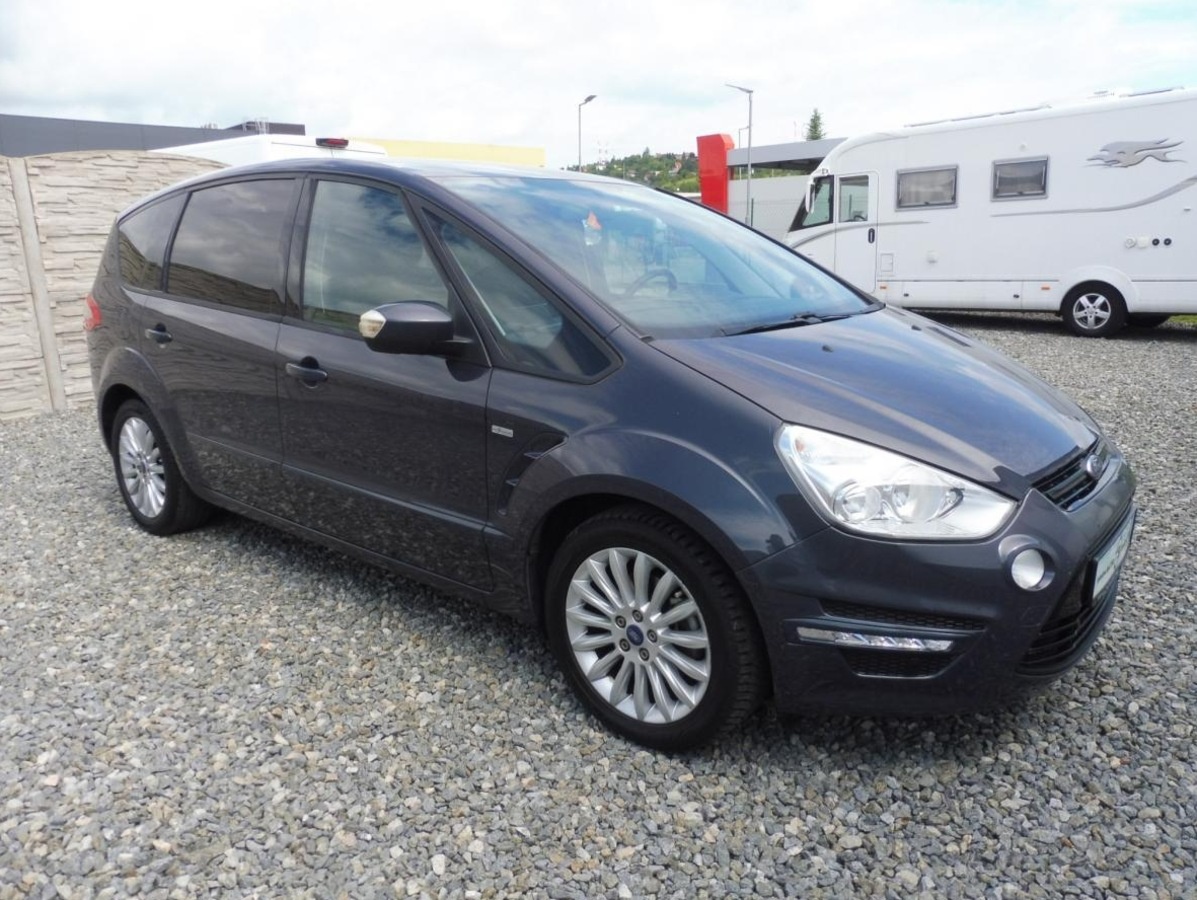 Ford S-MAX 2.0TDCi 140PS FL NAVI/AUT/STK - 4