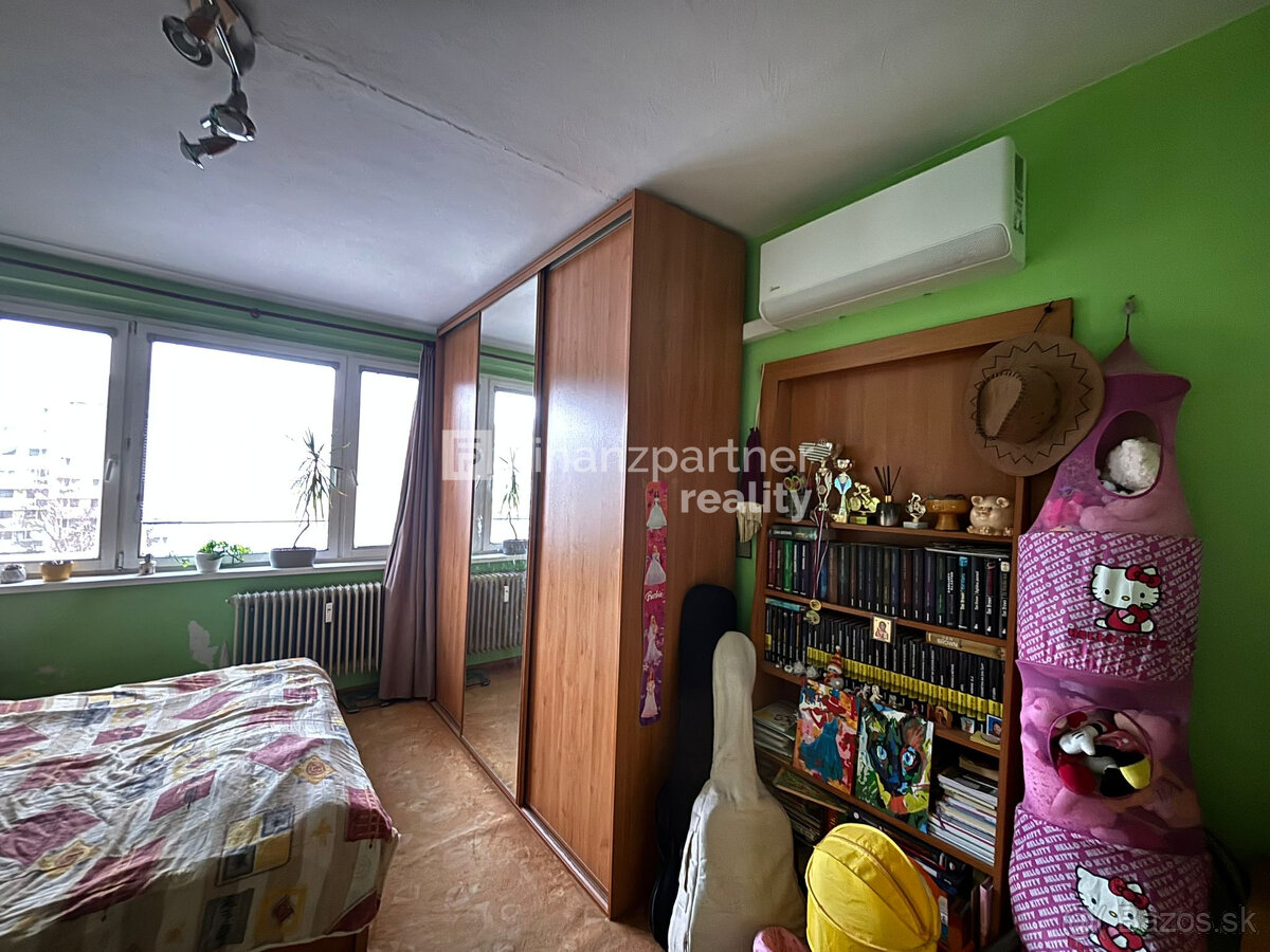 Na predaj 2-izbový byt - 4