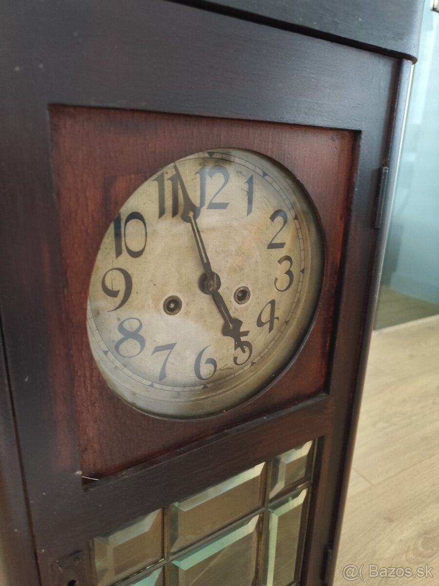 Republikové hodiny - 4