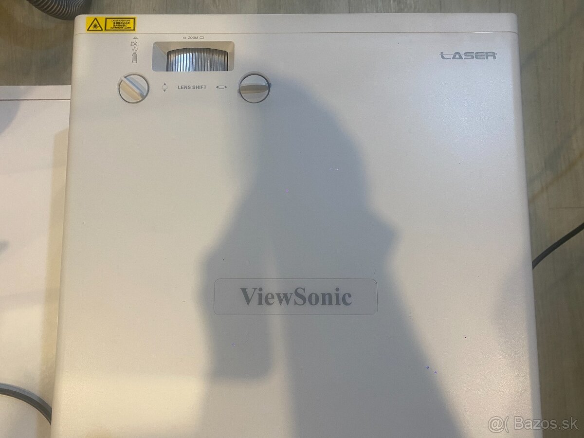 Projektor VIEWSONIC LS800WU- laser- 5500ANSI, - 4
