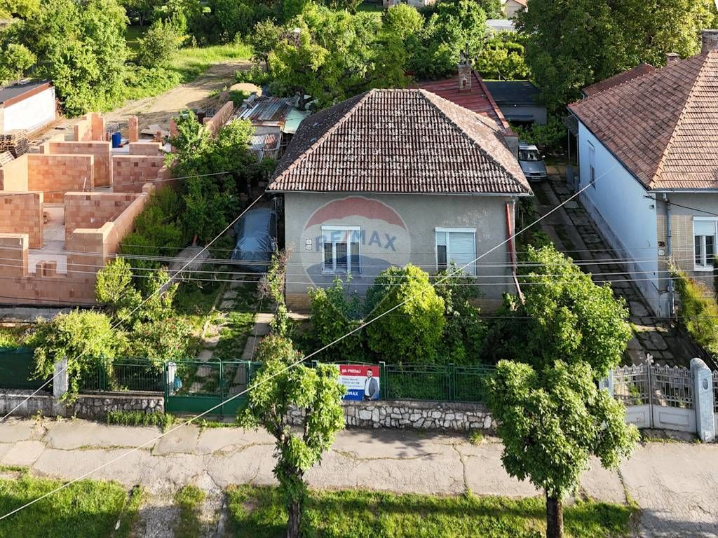 ZNÍŽENÁ CENA Rodinný dom v tichej lokalite blízko centra - 4