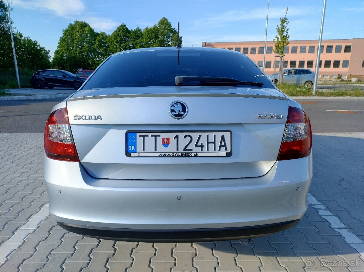 Predám Škoda Rapid Style 1.4 TSI 92 kW 7-stup. automat. - 4