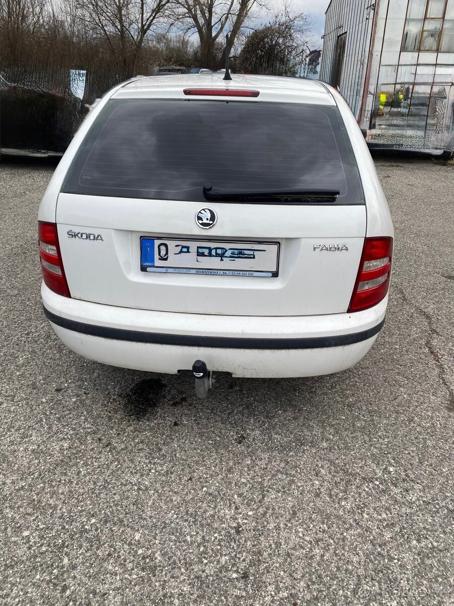 Škoda fabia - 4