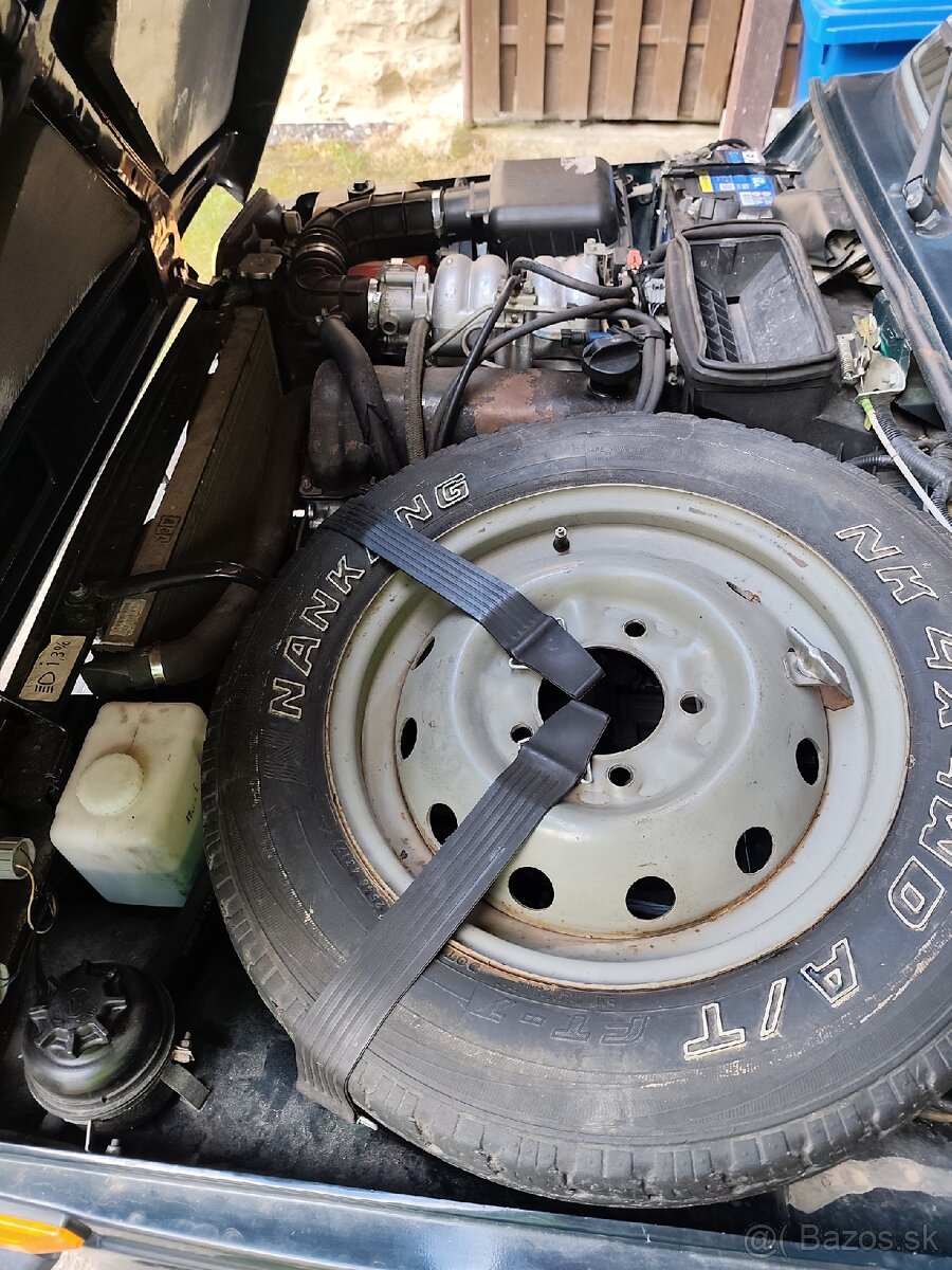 Lada Niva - 4