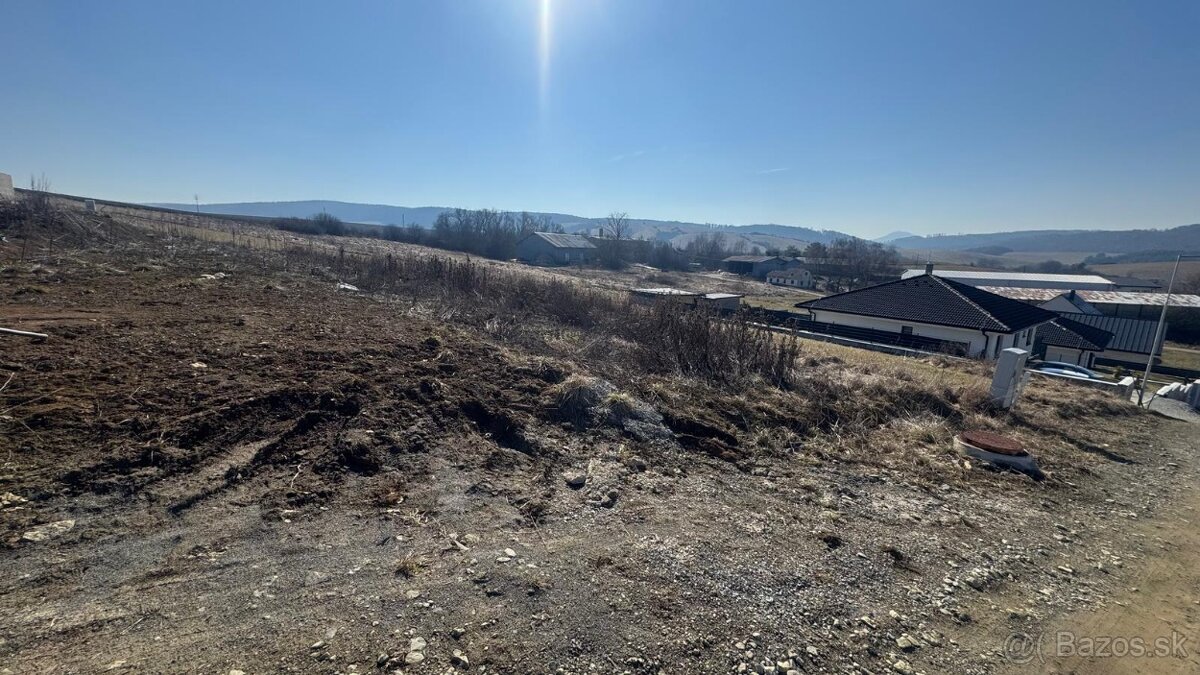 Stavebný pozemok na predaj – Raslavice (650 m²) - 4