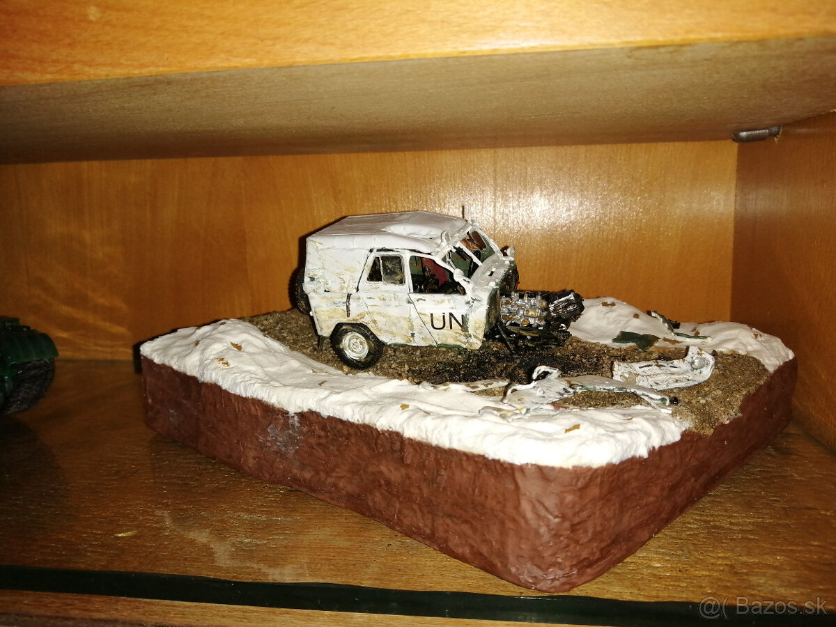 Kúpim ,,NEPOSKLADANÉ,, plastikové modely 1/35 - 4