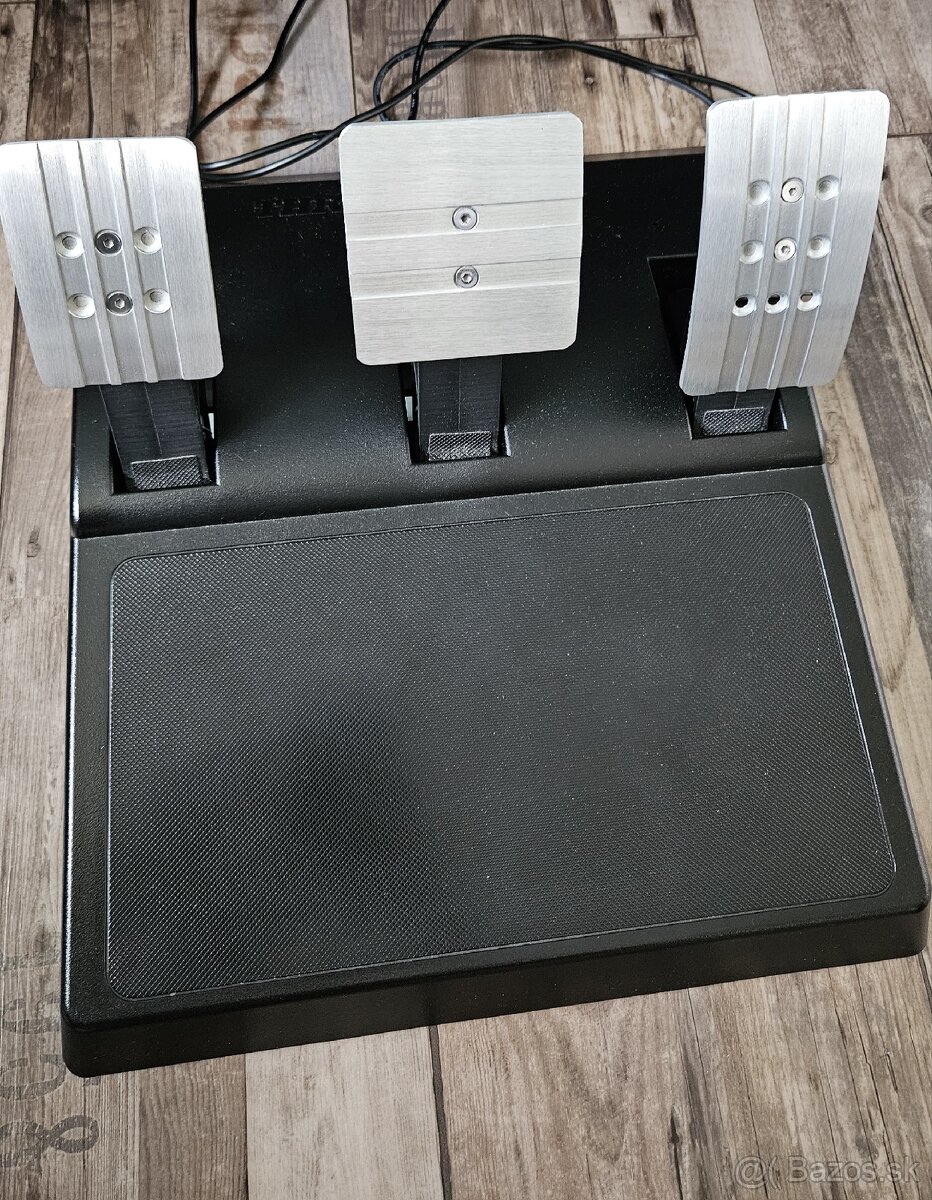 Thrustmaster T300 RS GT - 4