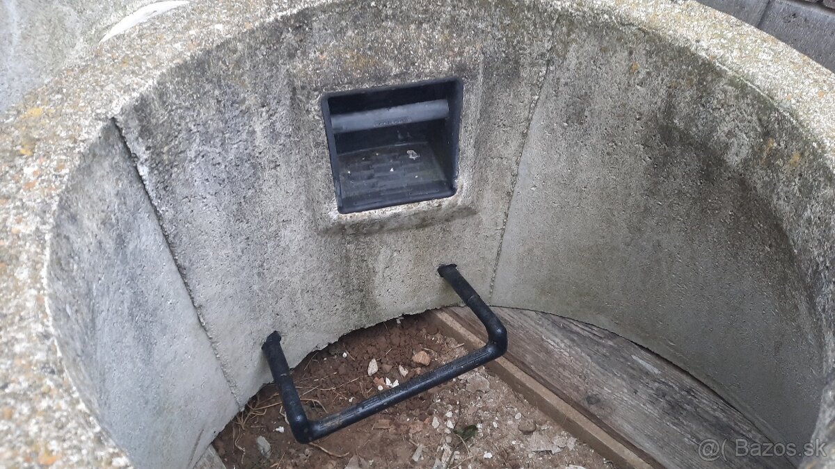 Kanalizacna sachta - 4