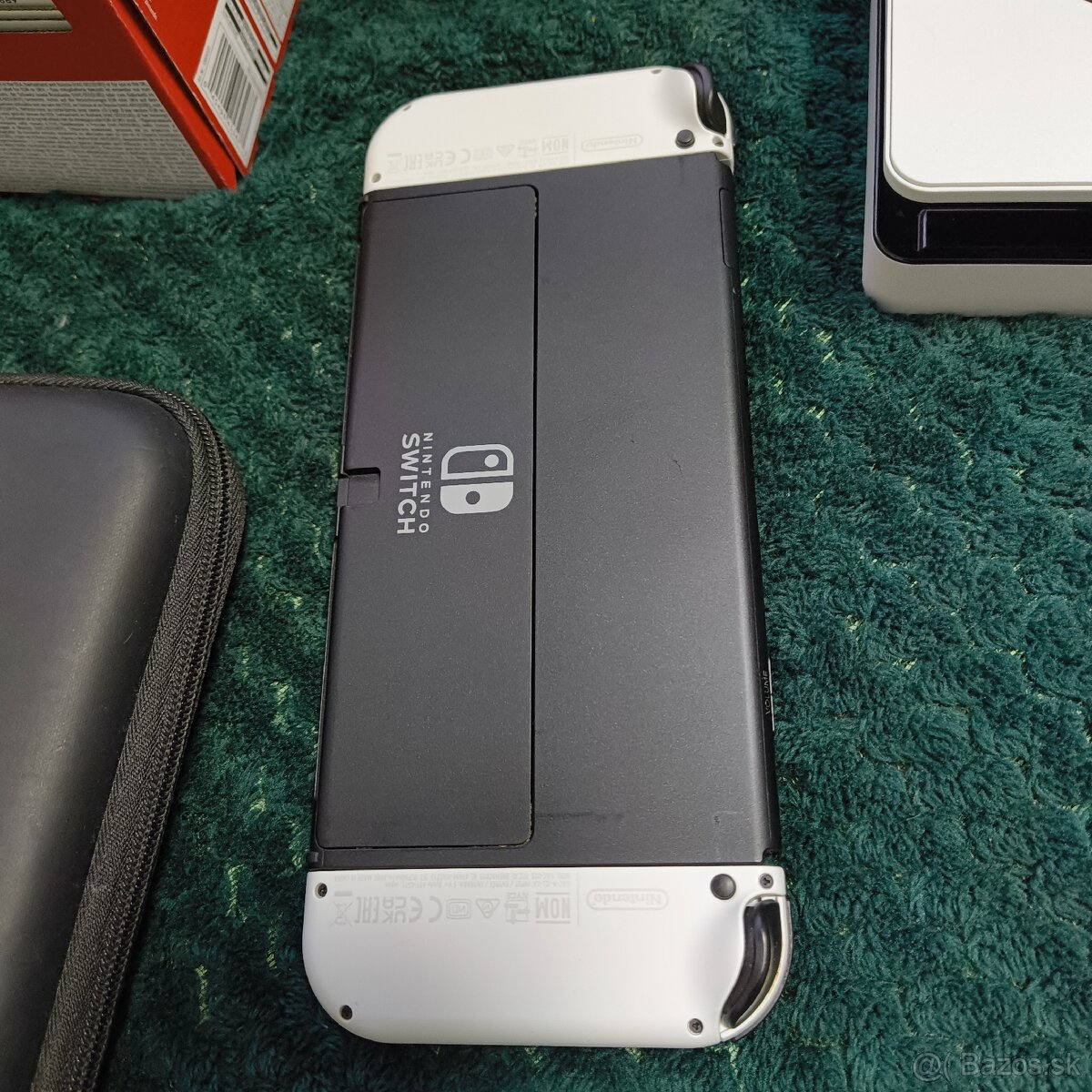 Nintendo Switch OLED - 4