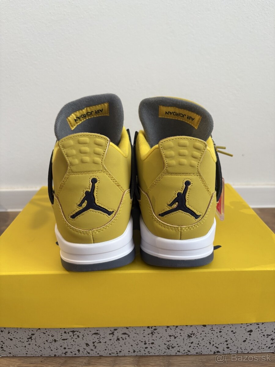 Air Jordan 4 Retro Lightning 42 - 4