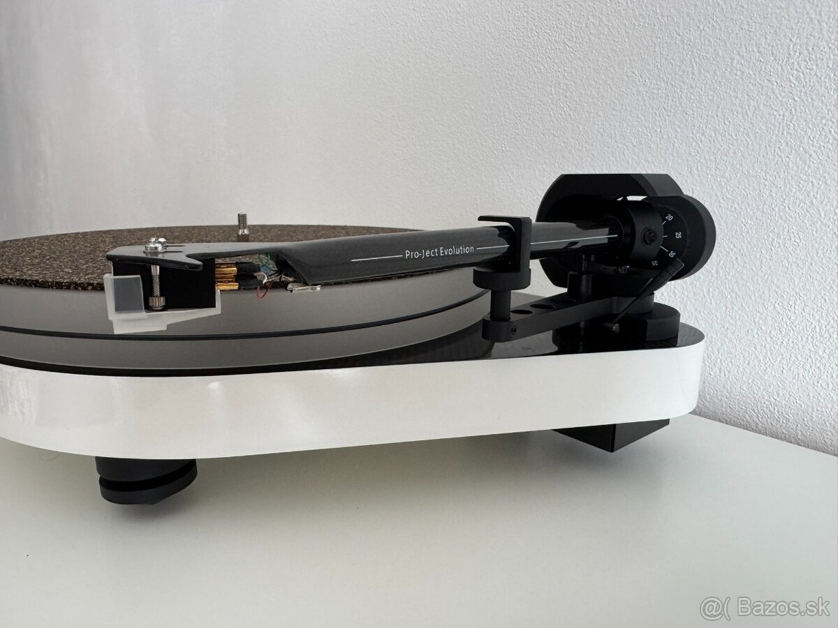Pro-Ject RPM 5 Carbon - 4
