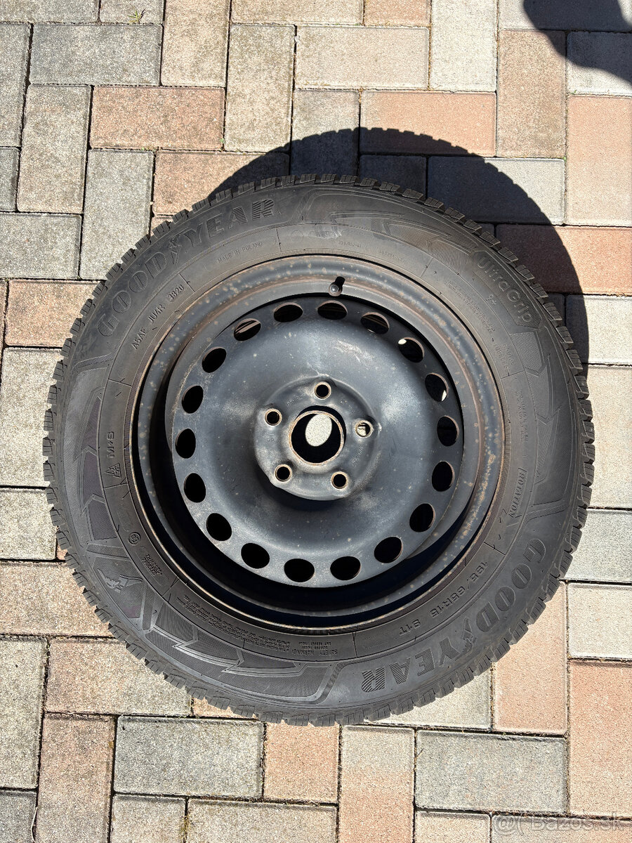 Plechove disky + zimne pneu Goodyear - 4