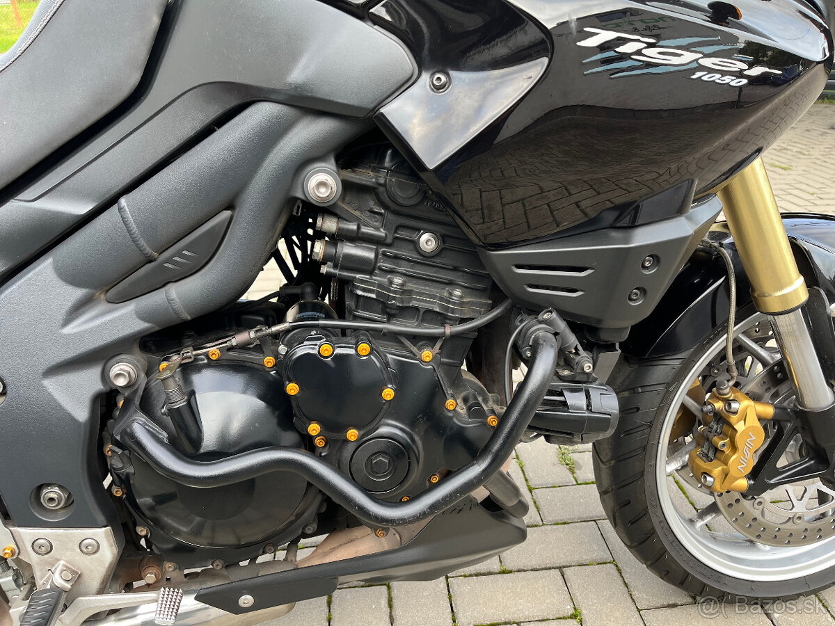 Triumph Tiger 1050