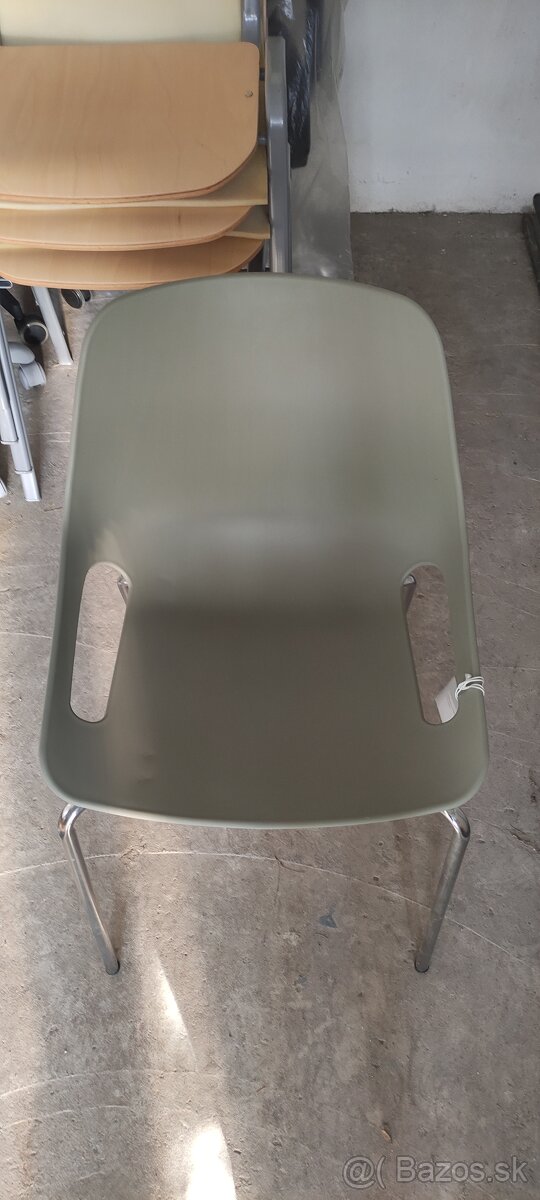 Stolička dizajnová - 4