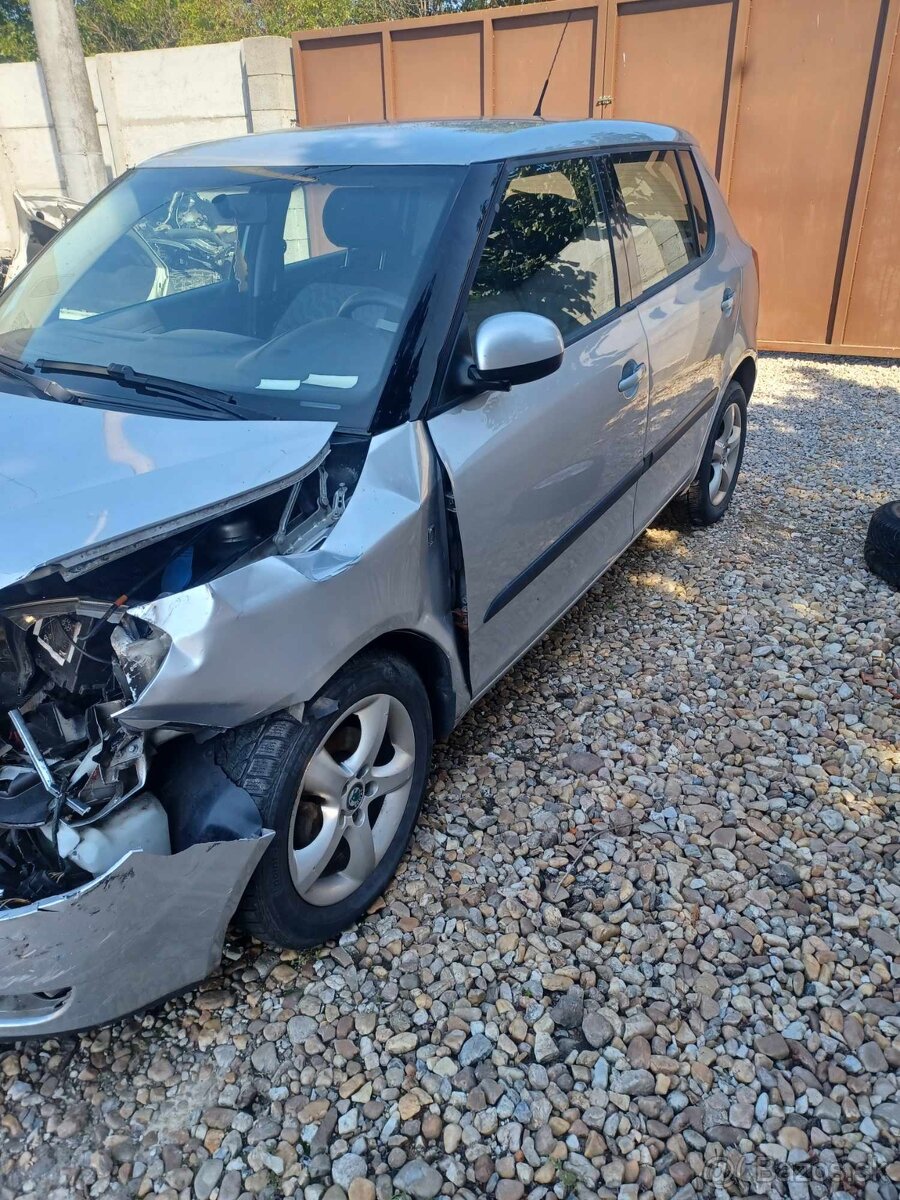 Rozpredam škoda Fabia II 1.4Tdi 59kw BMS - 4