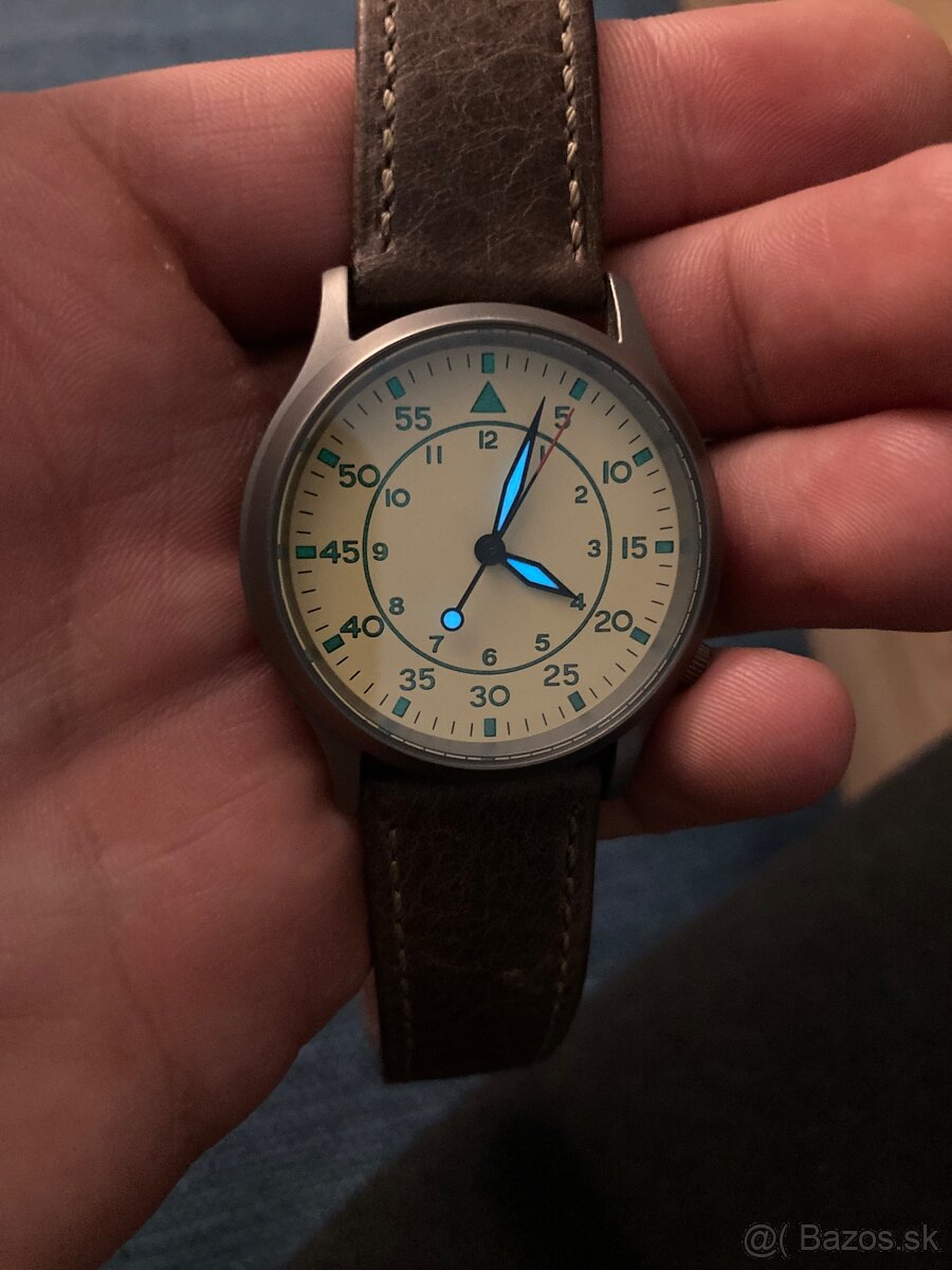 Hodinky vyrobené z titánia - 4
