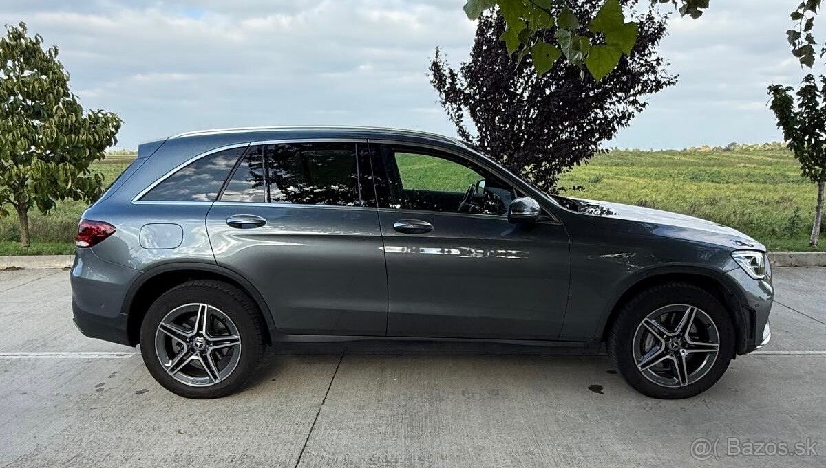 ✔️ Mercedes-Benz GLC 300 de 4matic - 4