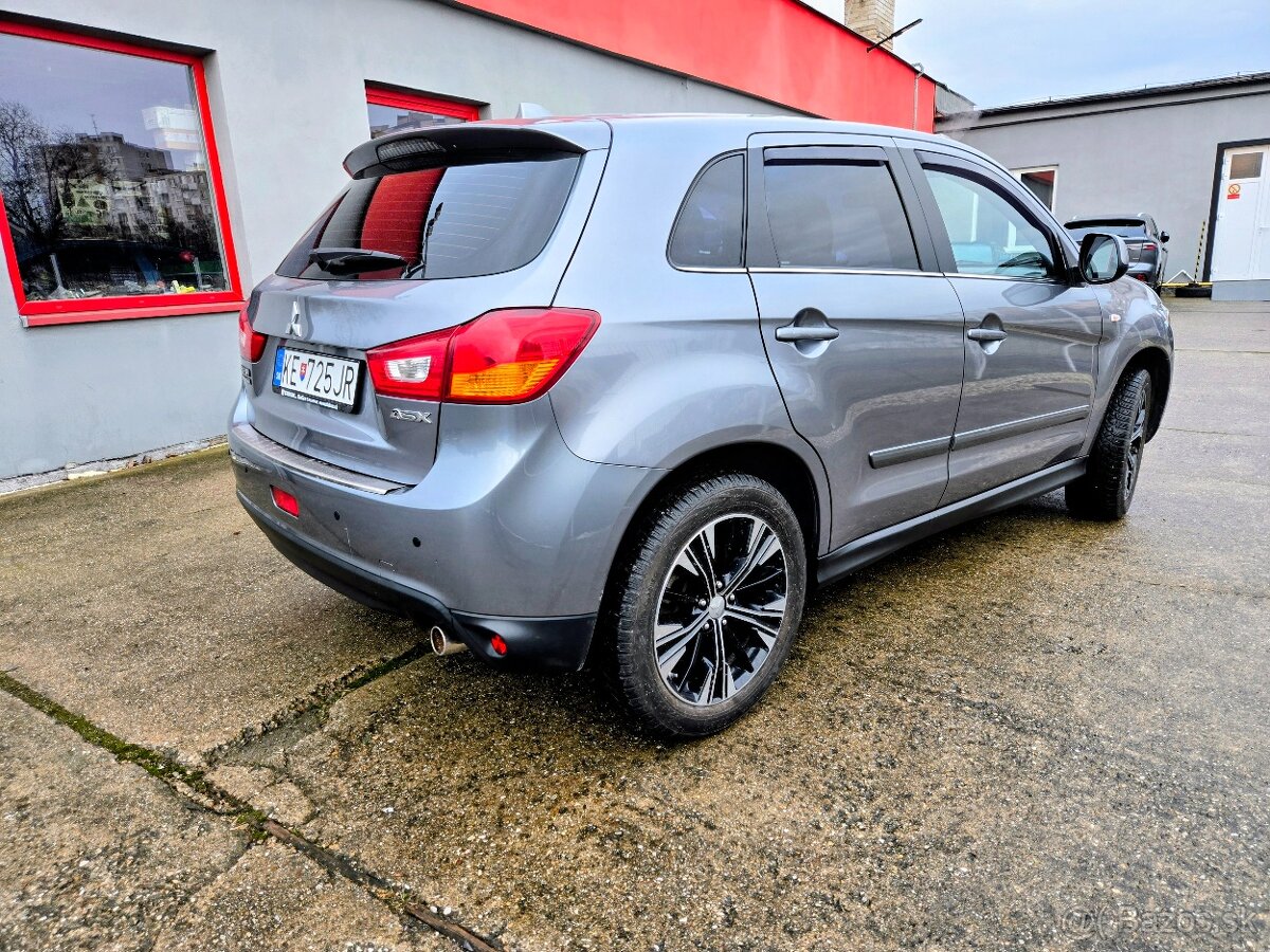 ASX 1,6 Benzín 85000km - 4